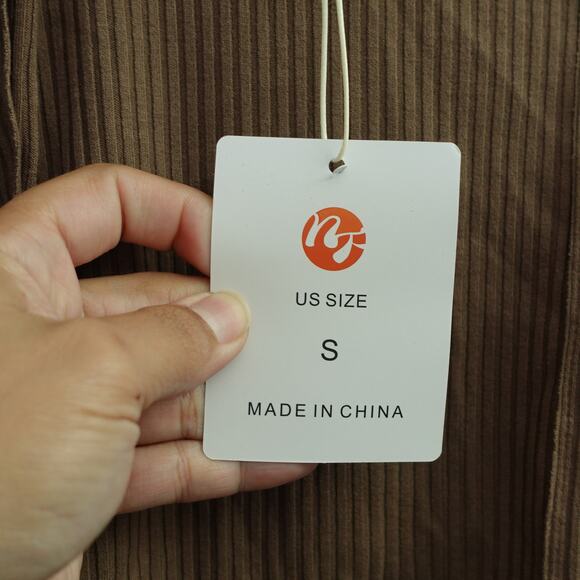 NWT Fashion Womens Slim Fit Cardigan Sweater Button Down Rib Knit Brown Size S - Picture 4 of 6